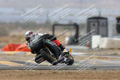 media/Mar-02-2025-Race Pace (Sun) [[8bec80ae00]]/12-Vested (Turn 2) 1111am/